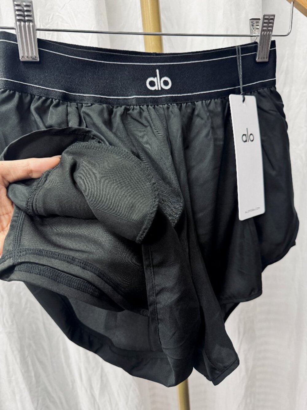 NWT 🎯 Alo Yoga Match Point Short,Black High-Waisted Shorts Athleisure/Sports - Picture 4 of 7